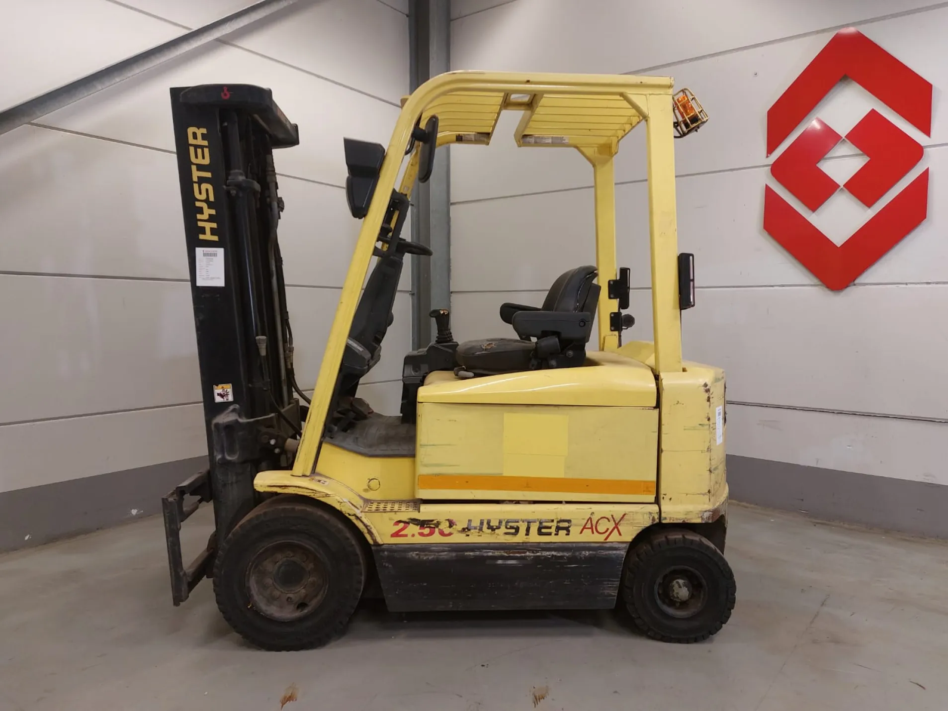 HYSTER - J2.50XM-717