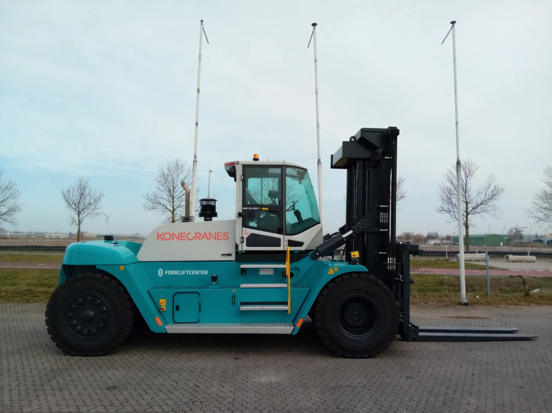 SMV 25-1200C
4 Whl Counterbalanced Forklift >10t