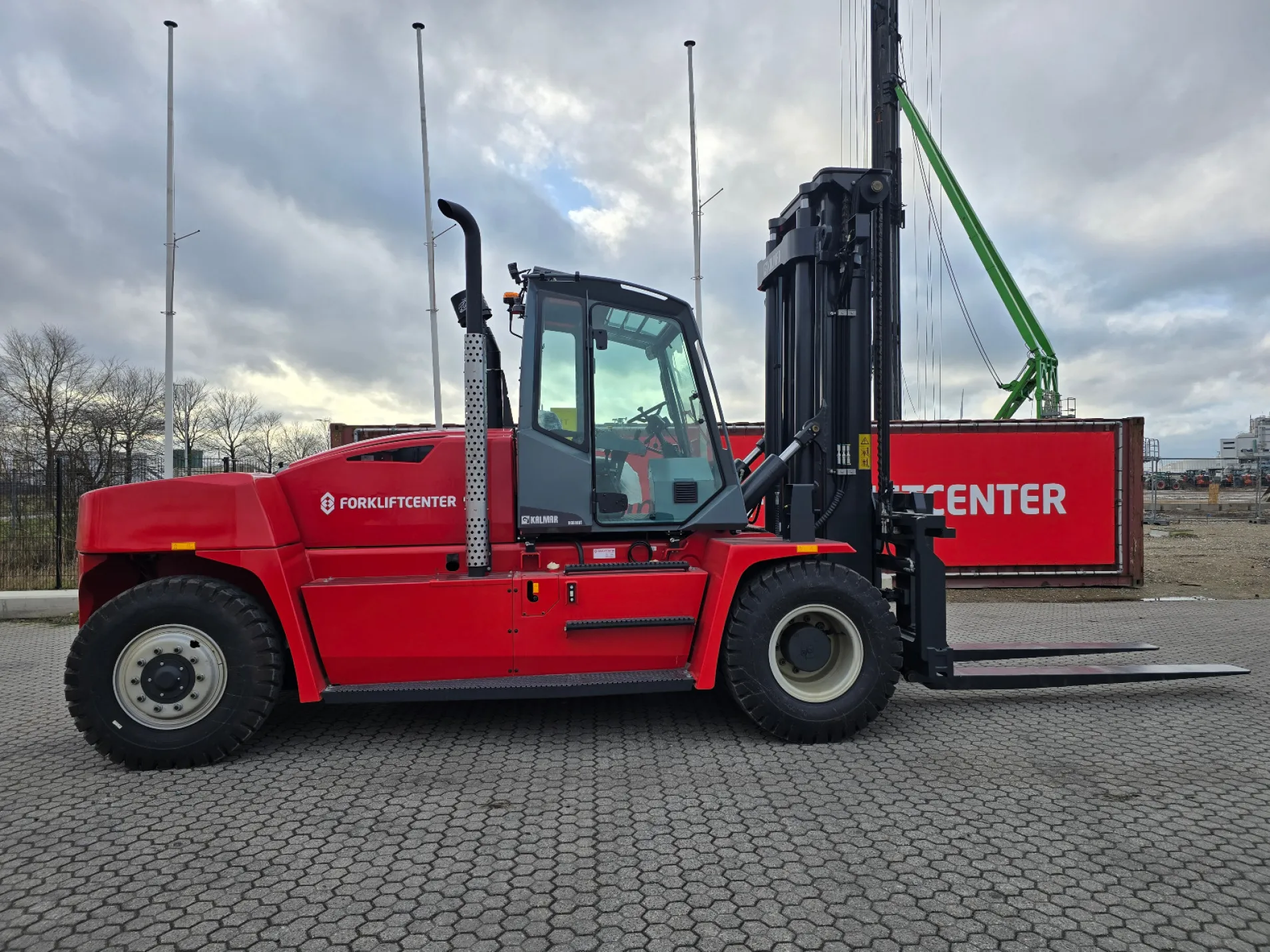 Kalmar - DCG160-12T

