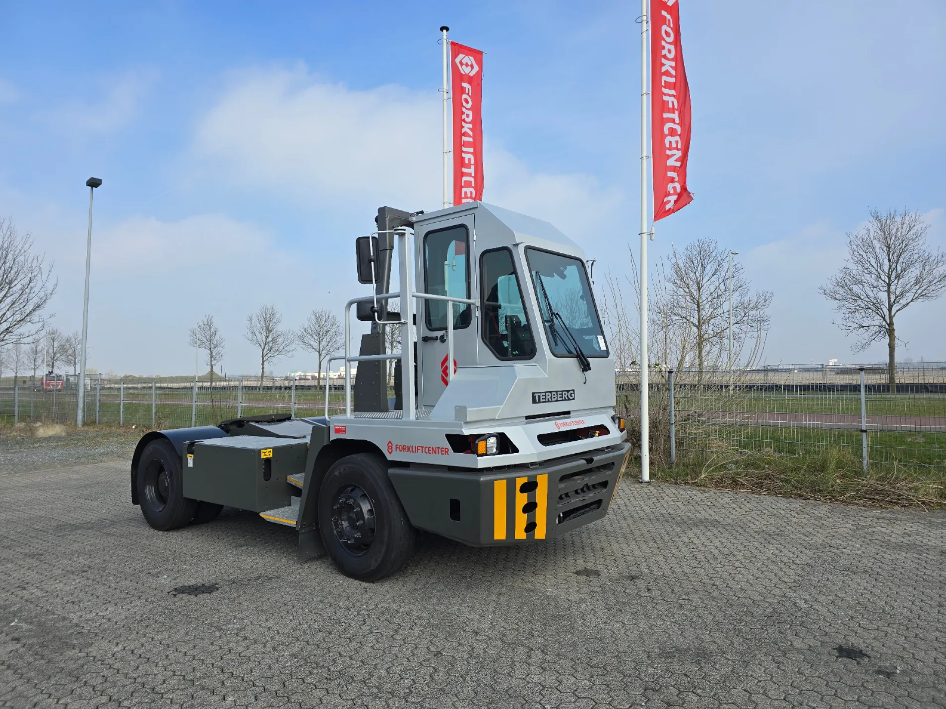 TERBERG - YT220 TERBERG - YT220