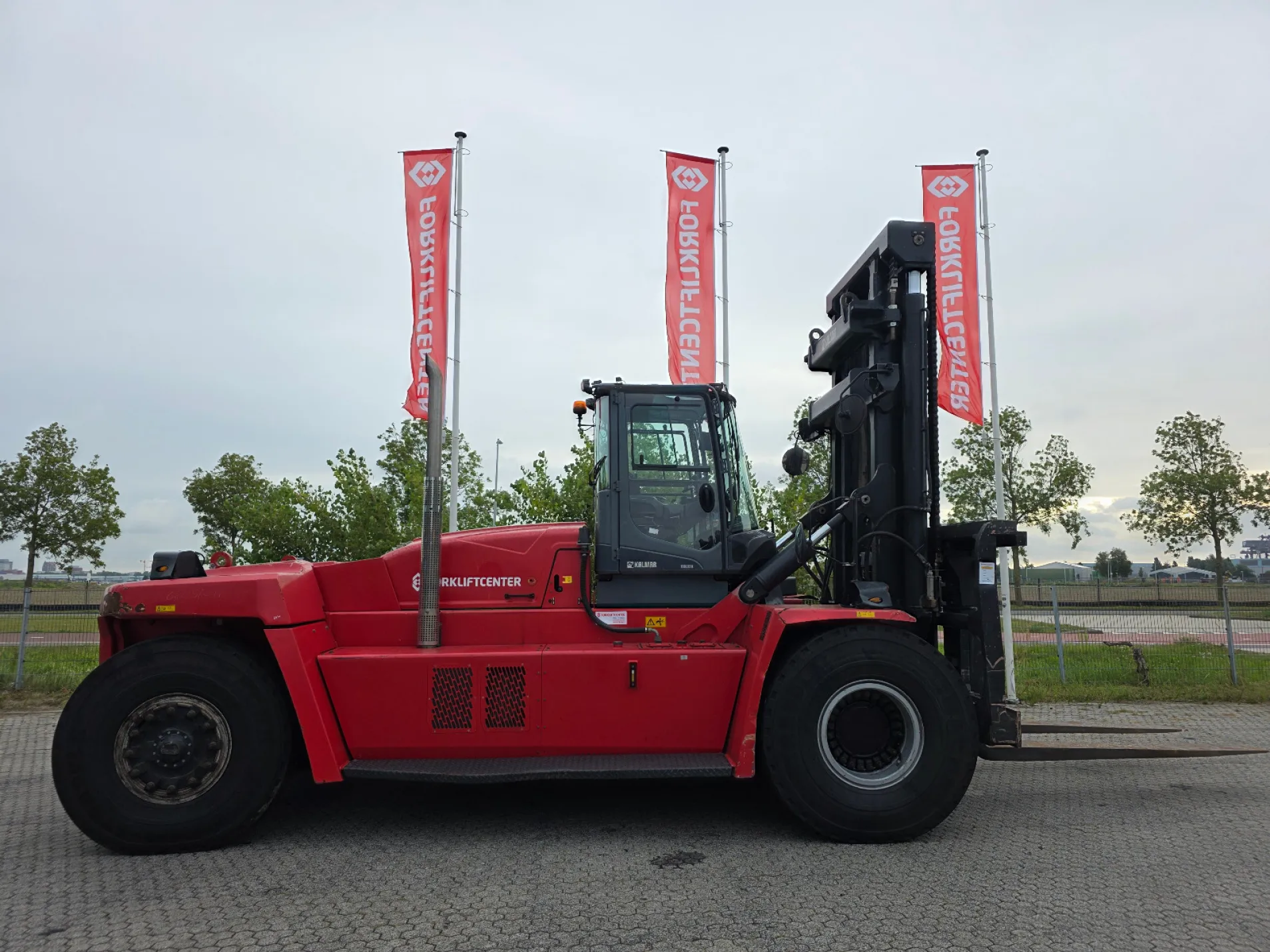 Kalmar - DCG330-12 Kalmar - DCG330-12
