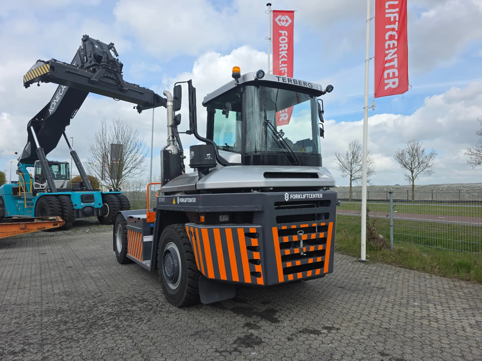 Terberg - RT403 4x4