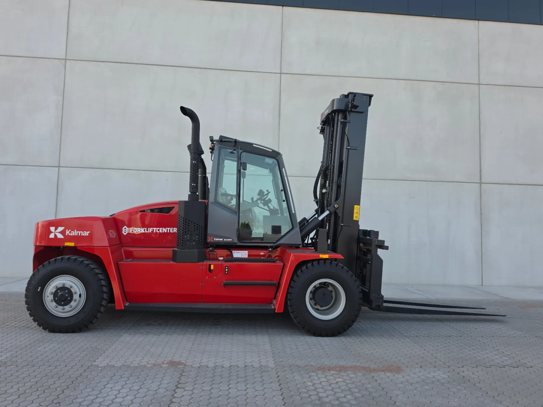 Kalmar - DCG160-12T
