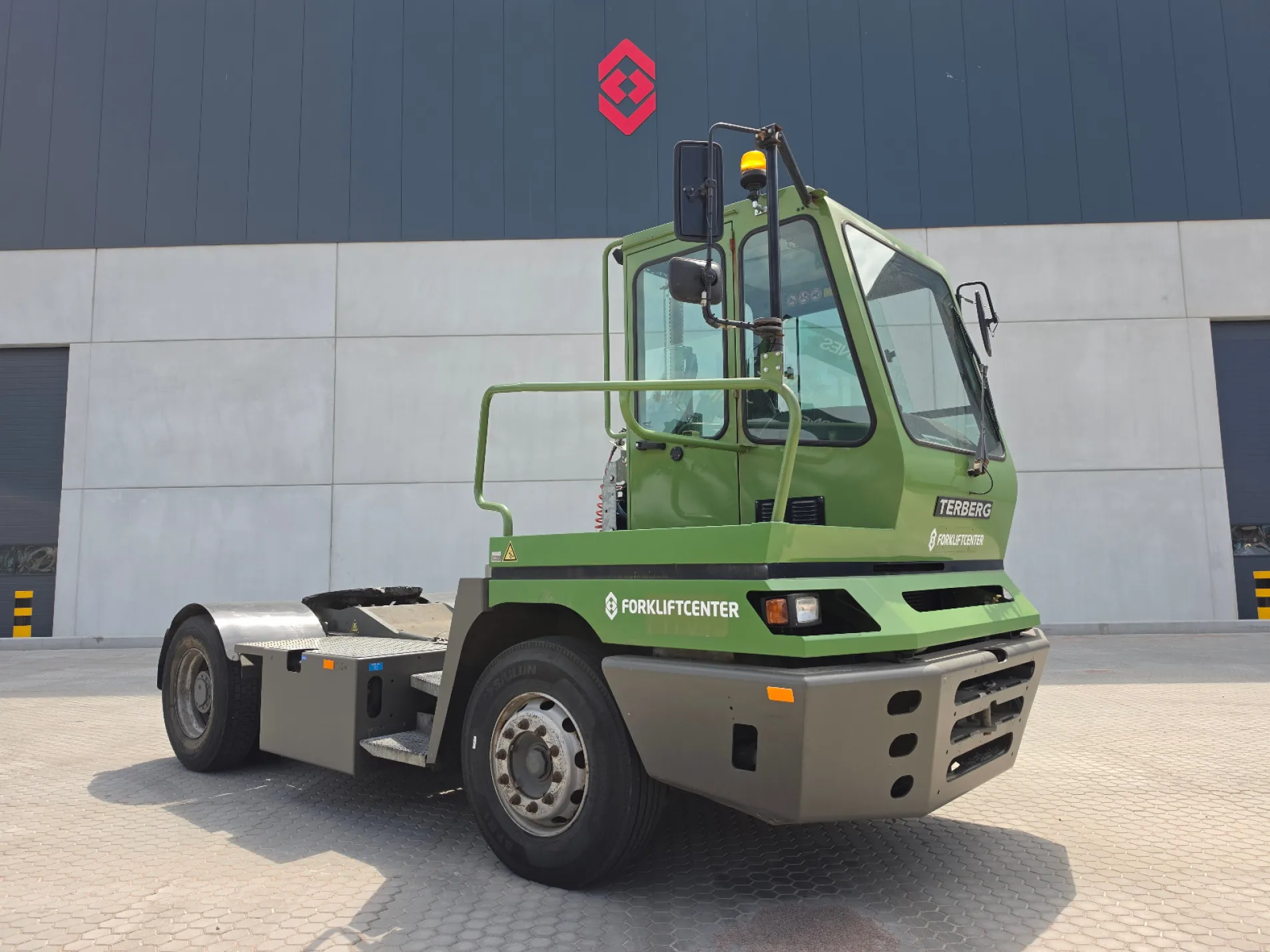 Terberg YT222