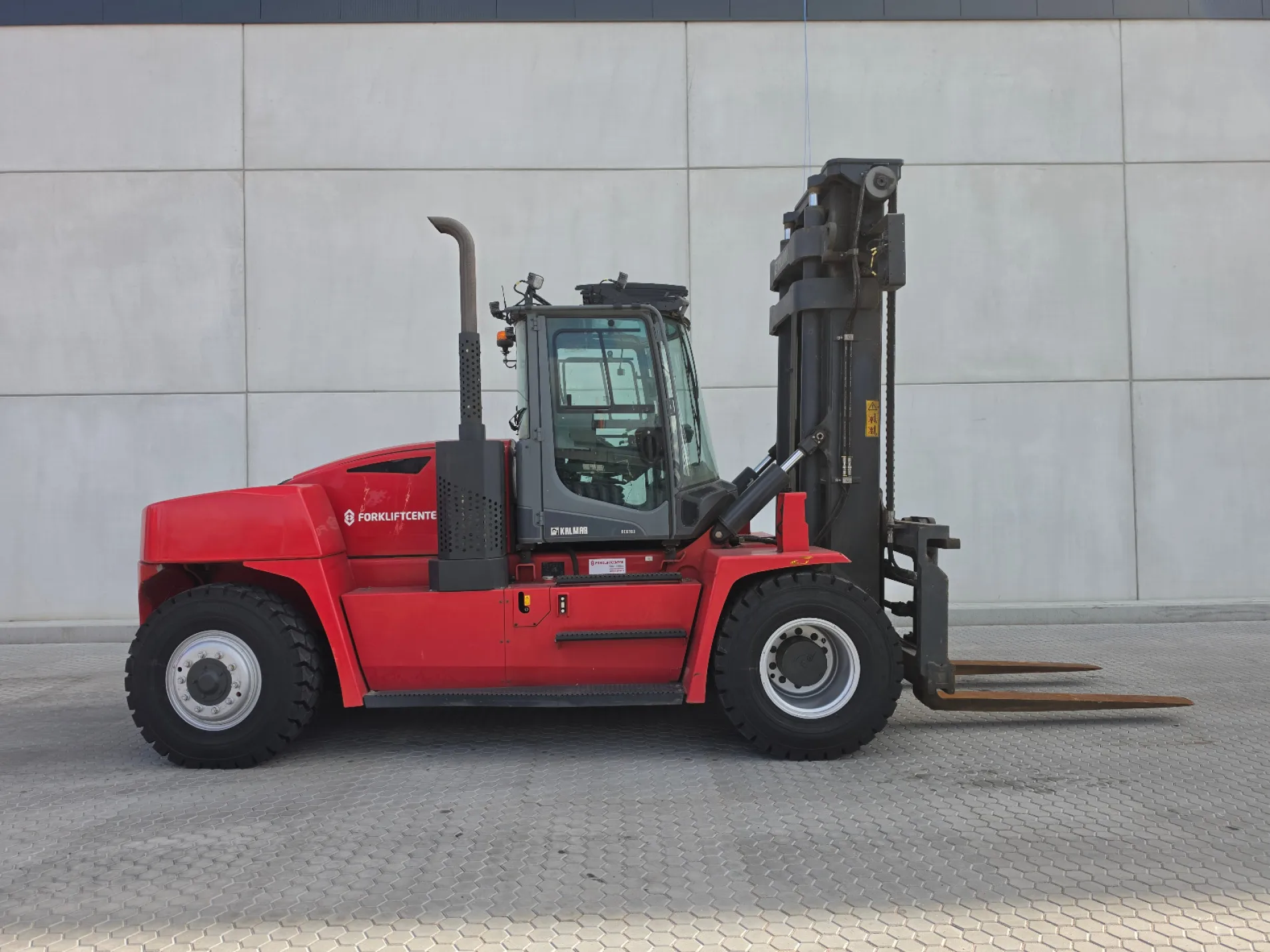 Kalmar - DCG160-9