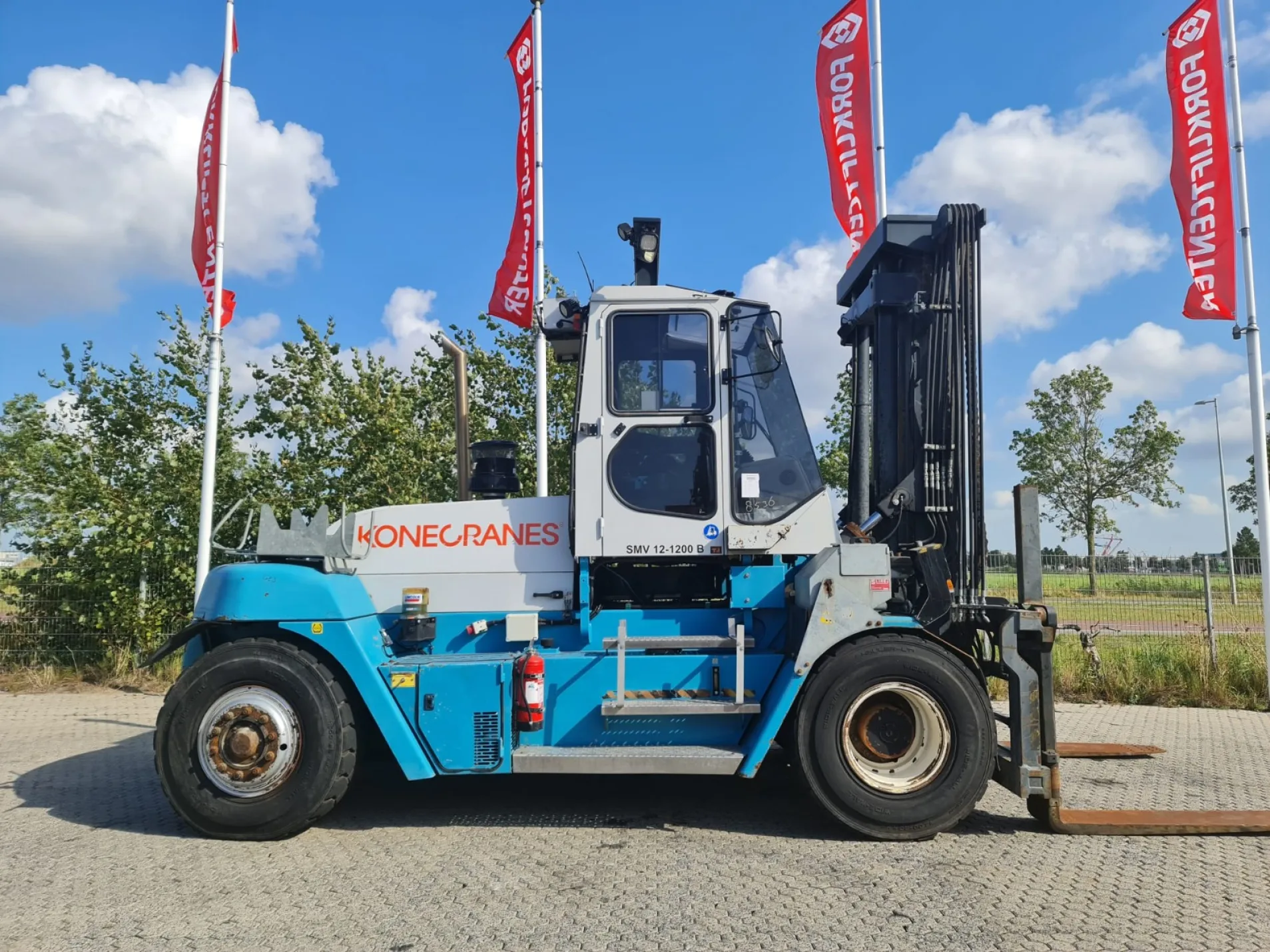 SMV 12-1200B
4 Whl Counterbalanced Forklift >10t