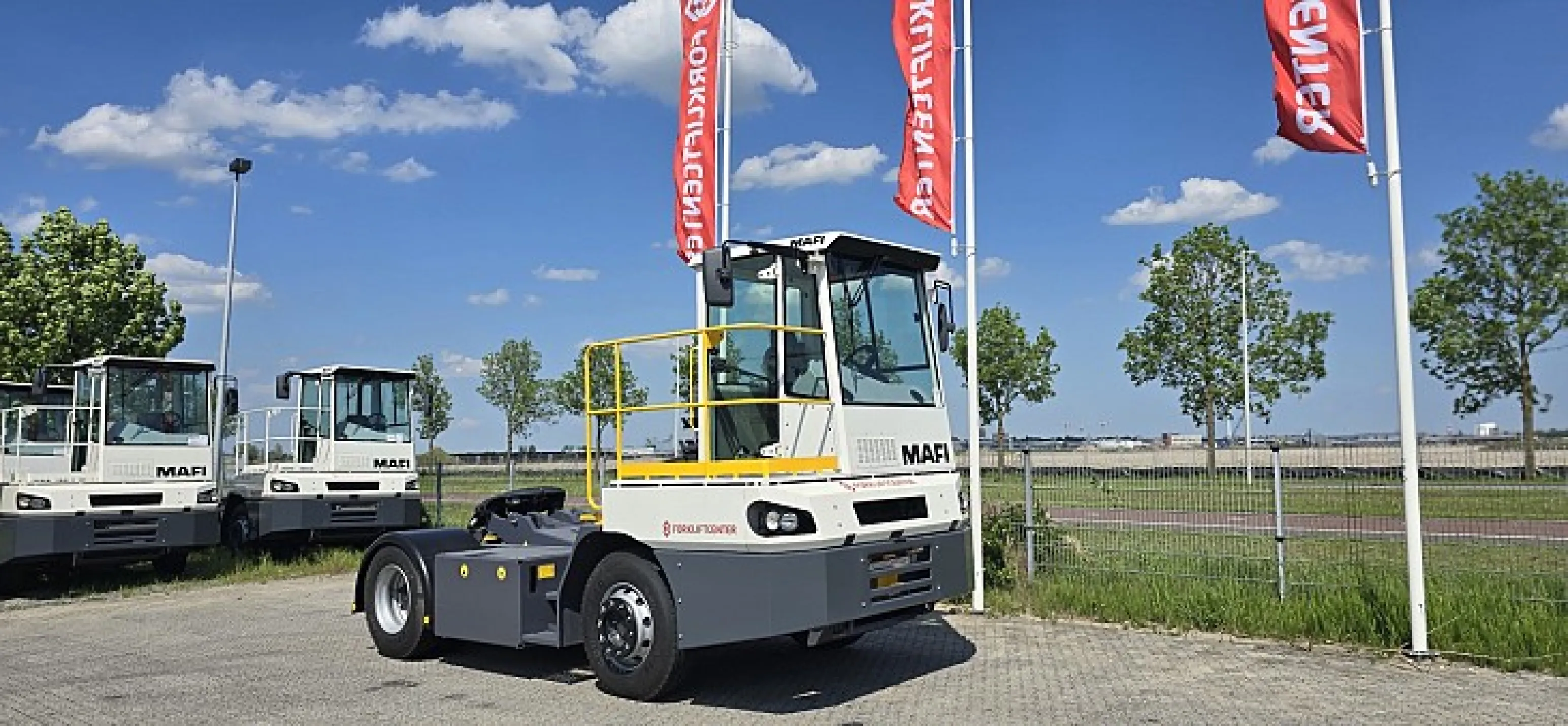 MAFI T230
TOW TRACTOR YARD