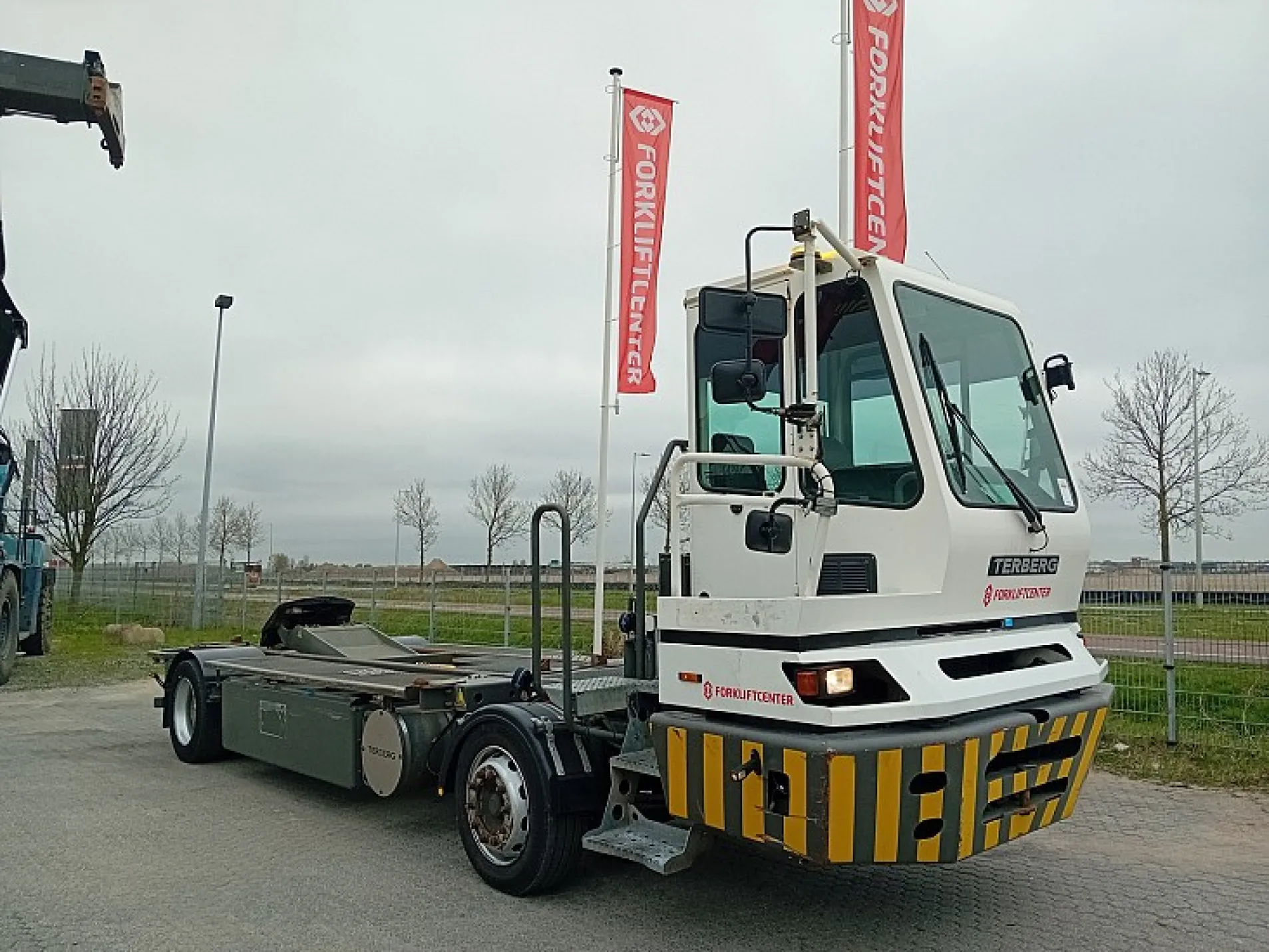 TERBERG BC182
TOW TRACTOR YARD