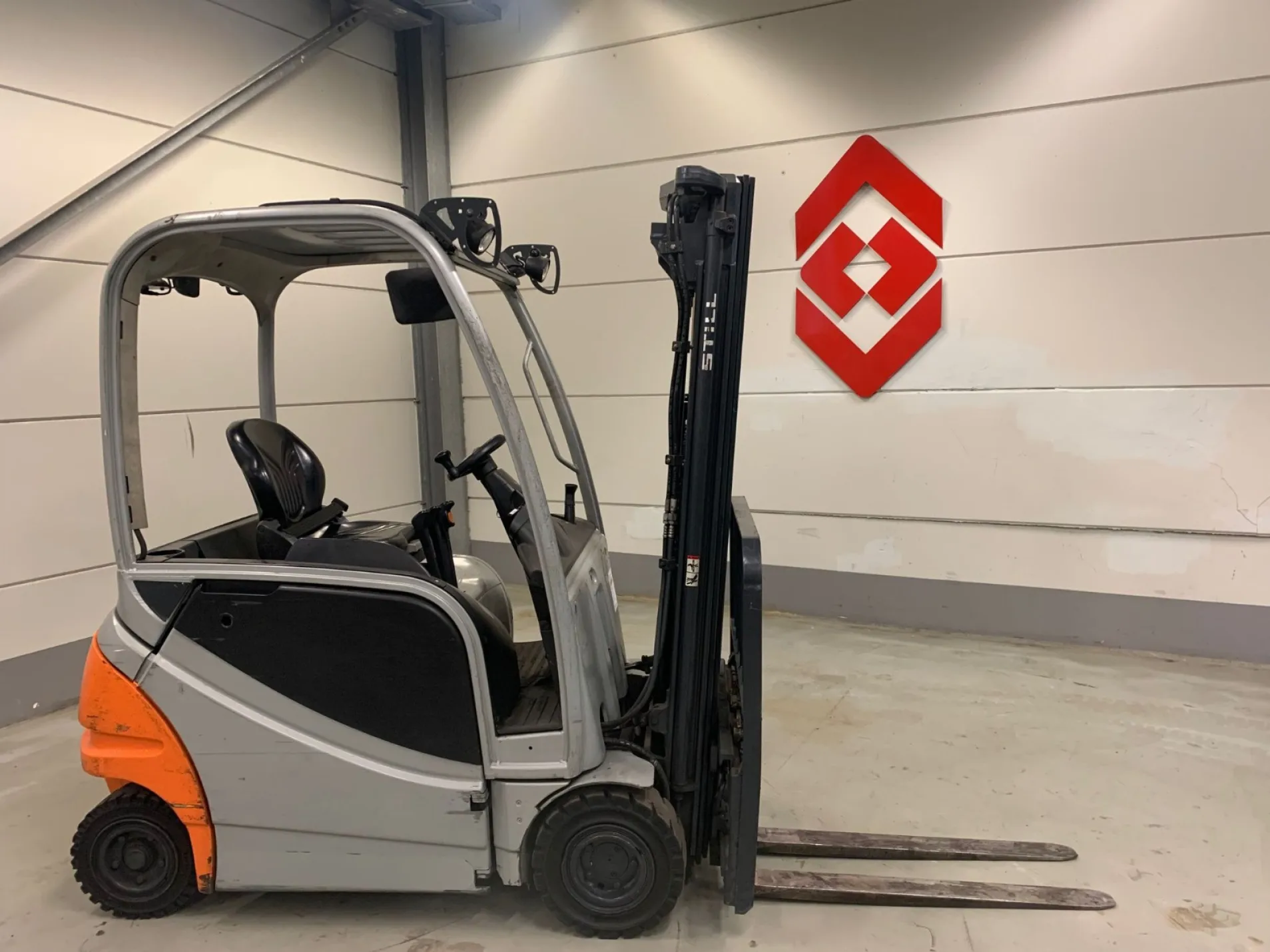 STILL RX 20-16 P
4 Whl Counterbalanced Forklift <10t STILL RX 20-16 P
4 Whl Counterbalanced Forklift <10t