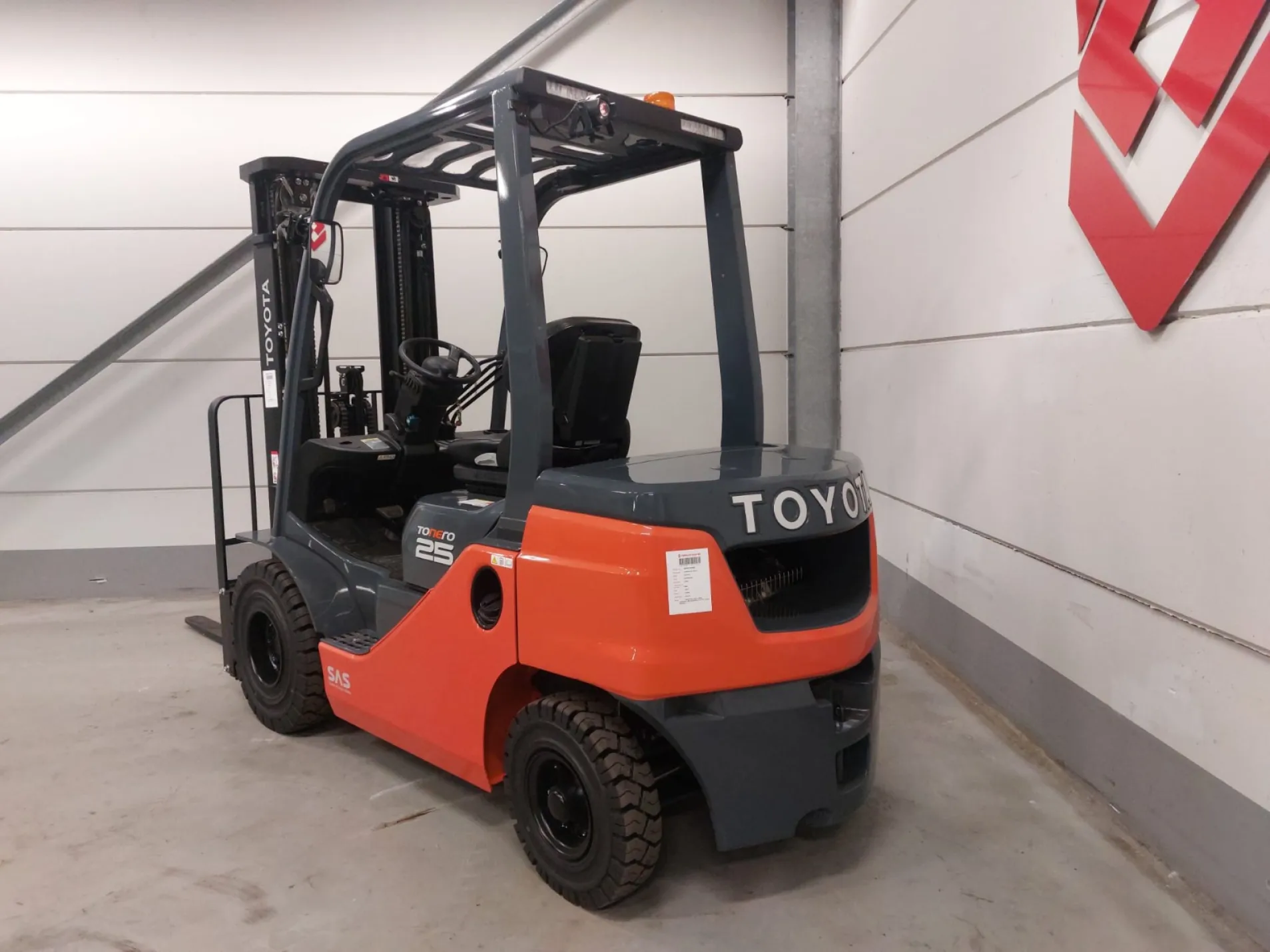 Toyota - 52-8FDF25