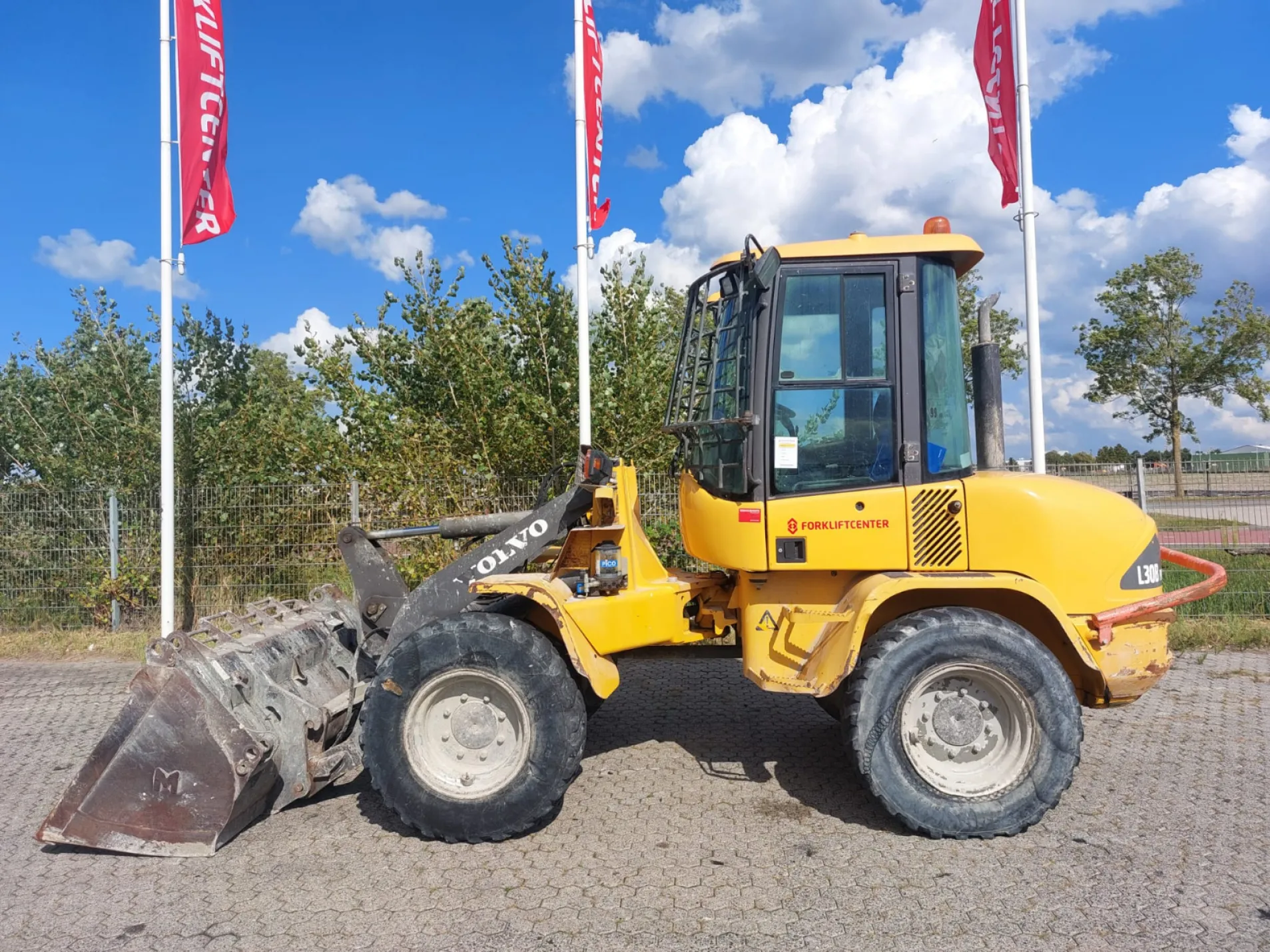 Volvo - L30B PRO 4x4