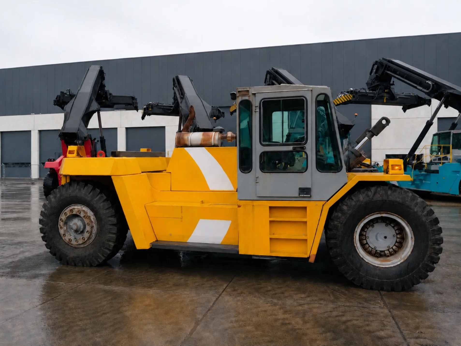 Kalmar - DCB32 RoRo