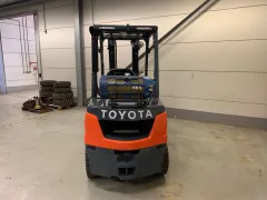 TOYOTA - 02-8FGF30 thumbnail